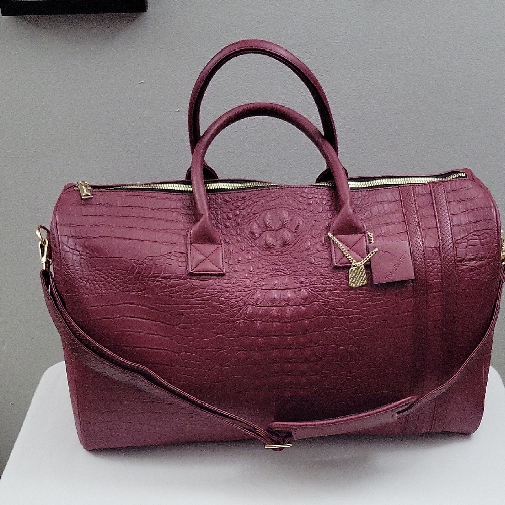 Tote & Carry Apollo Elegant Burgundy Crocodile-Embossed Women's Duffle Bag